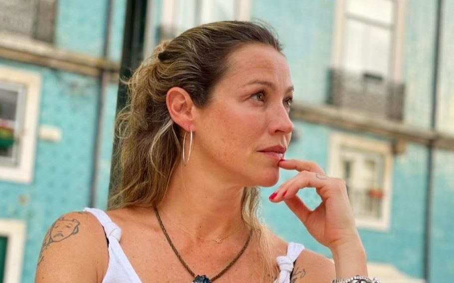 Luana Piovani conta ter feito 3 cirurgias durante passagem pelo Brasil. Luana Piovani conta ter feito 3 cirurgias durante passagem pelo Brasil.